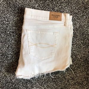 White jean Abercrombie shorts size 10